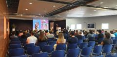 187