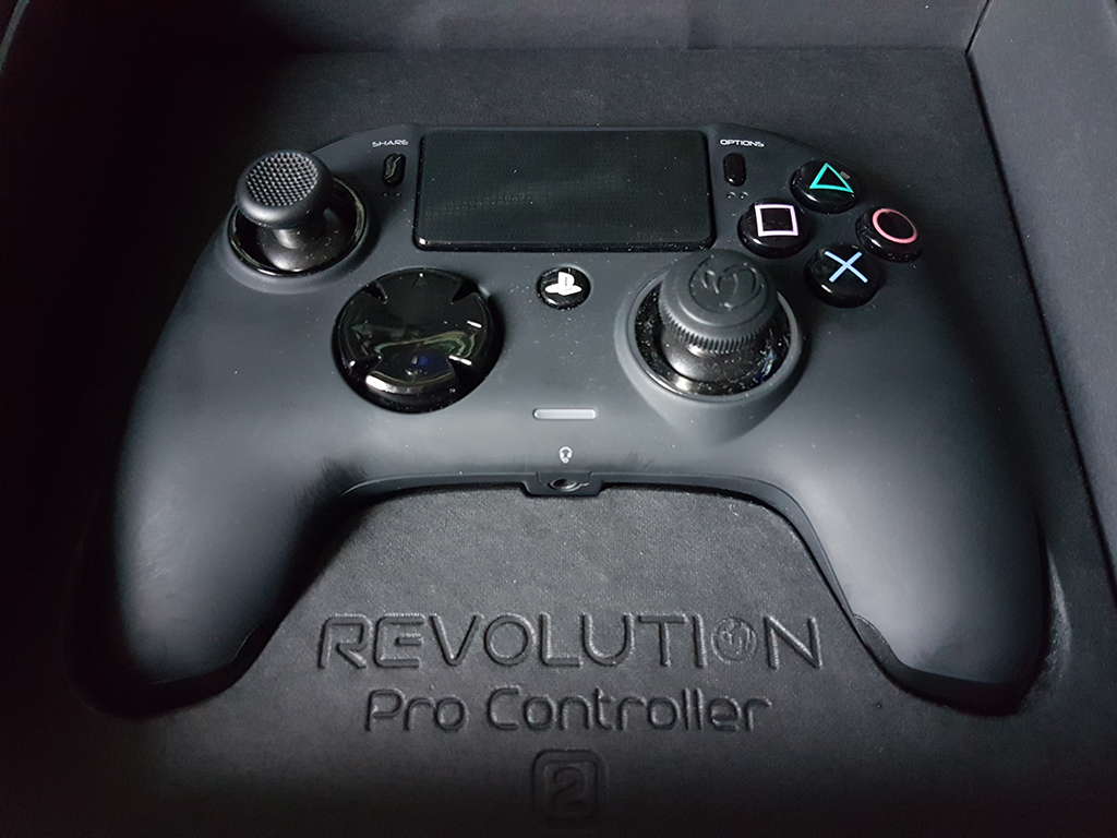NACON Revolution Pro Controller 2