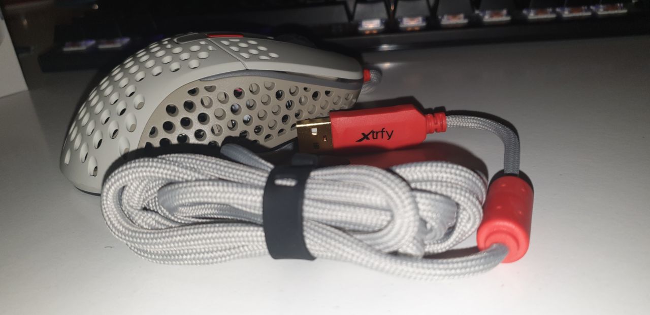 Souris Xtrfy M4 retro edition : Photo 04